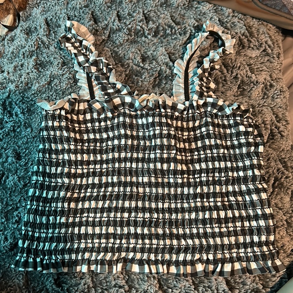 crop top